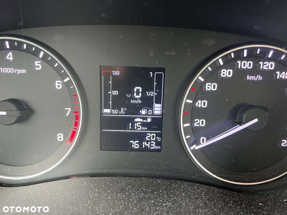Hyundai i20 - 10
