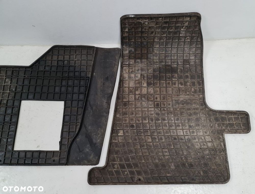 DYWANIKI GUMOWE WYCIERACZKI FORD TRANSIT MK6 - 4