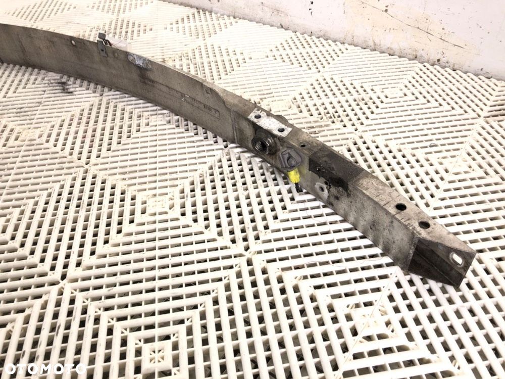 BELKA ZDERZAKA PRZÓD  MERCEDES-BENZ KLASA C T-Model (S204) 2007 - 2014 C 220 CDI (204.208) 125 kW - 5