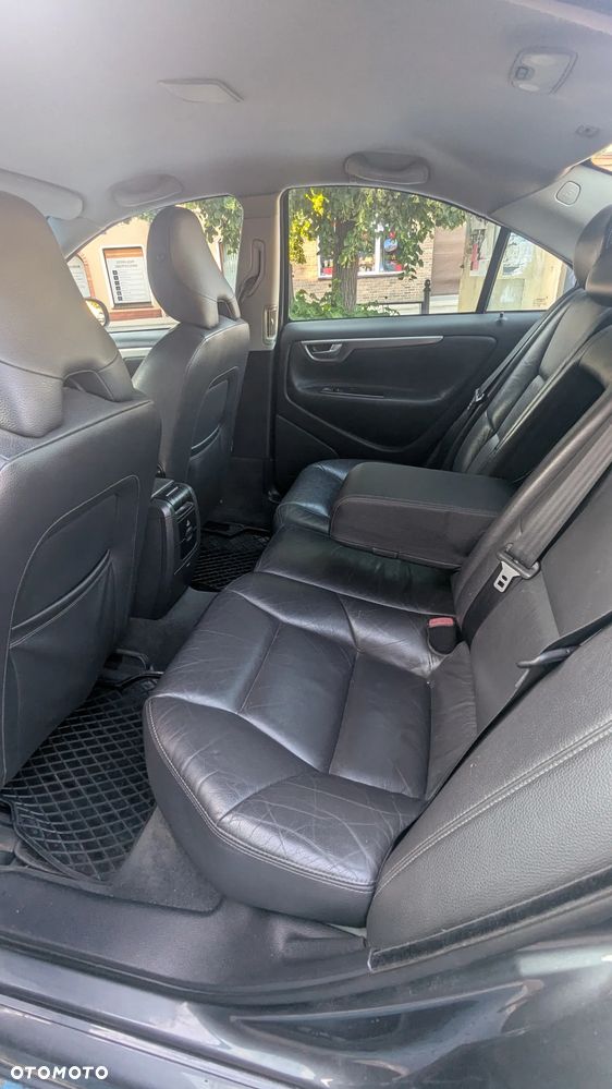 Volvo S60 - 13