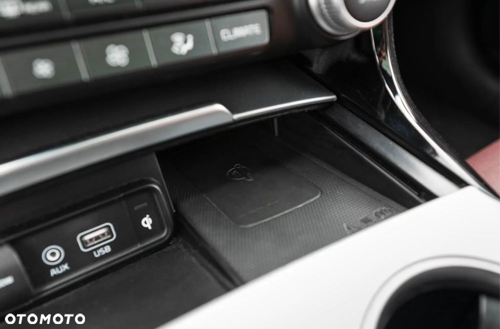 Kia Stinger 3.3 T-GDI V6 GT AWD - 21