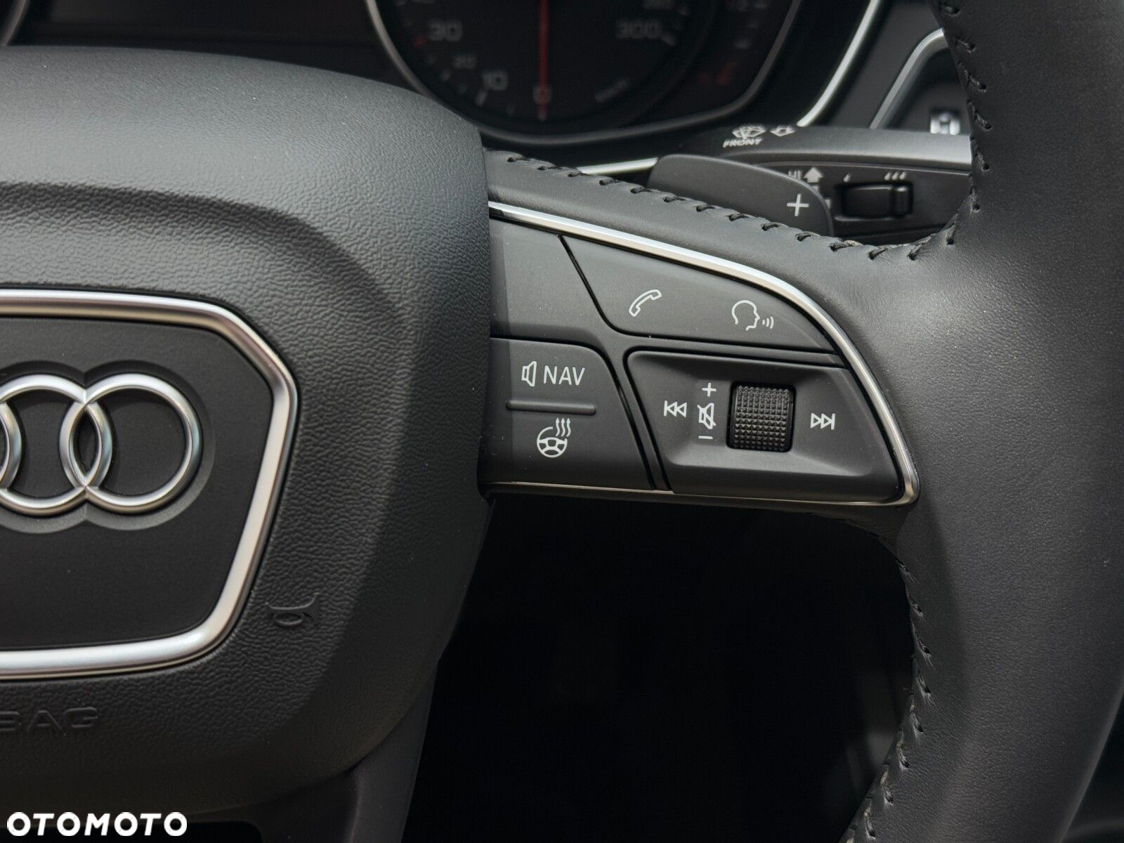 Audi A4 35 TFSI S tronic - 23