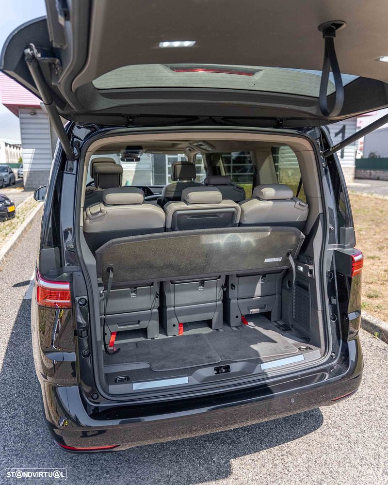 VW Multivan - 53