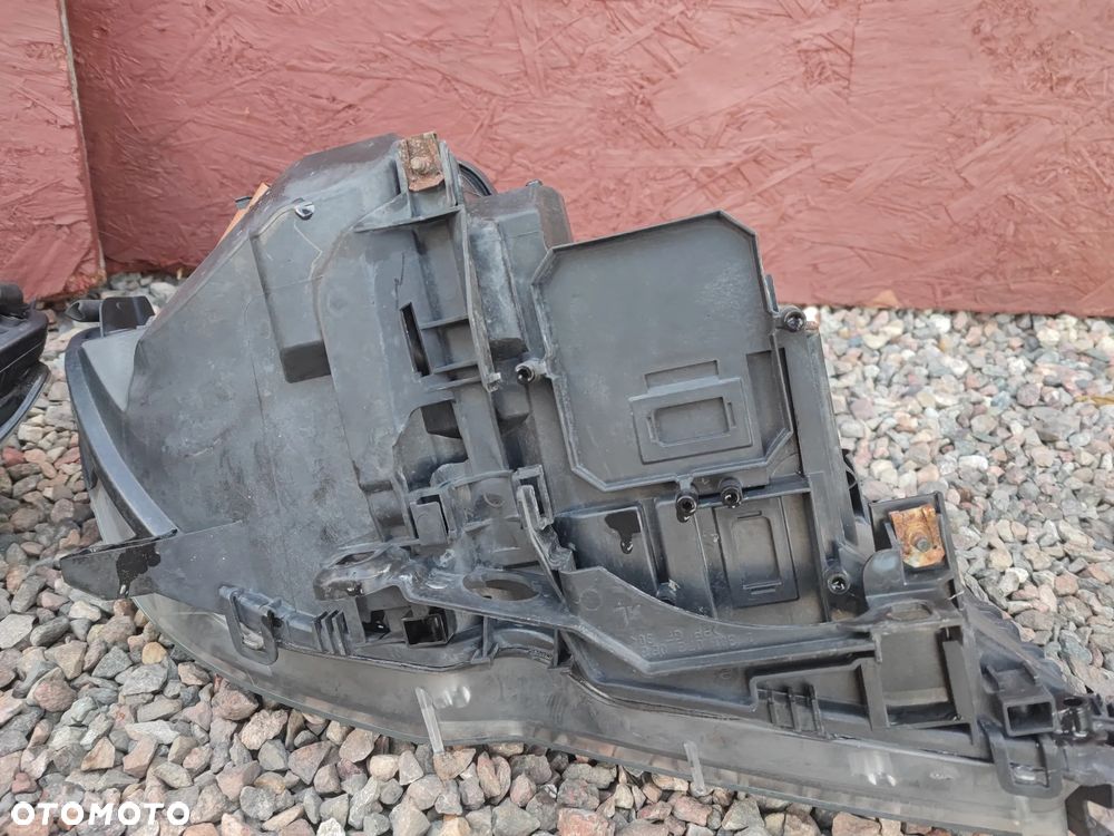 BMW E46 COUPE / CABRIO LIFT ( PO LIFT ) ORYGINALNE LAMPY PRZÓD MARKI AL Automotive Lighting LEWA / PRAWA EUROPA POD ŻARÓWKĘ H7 + BIAŁE KIERUNKOWZKAZY O NR. 63 12 7 165 889 / 63 12 7 165 890 / 63 12 7 165 919 / 63 12 7 165 920 OEM W BARDZO DOBRYM STANIE - 28