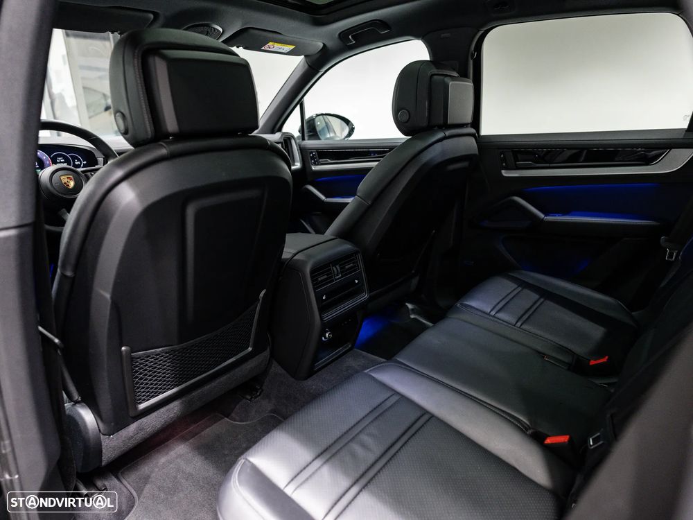 Porsche Cayenne E-Hybrid Tiptronic S - 32