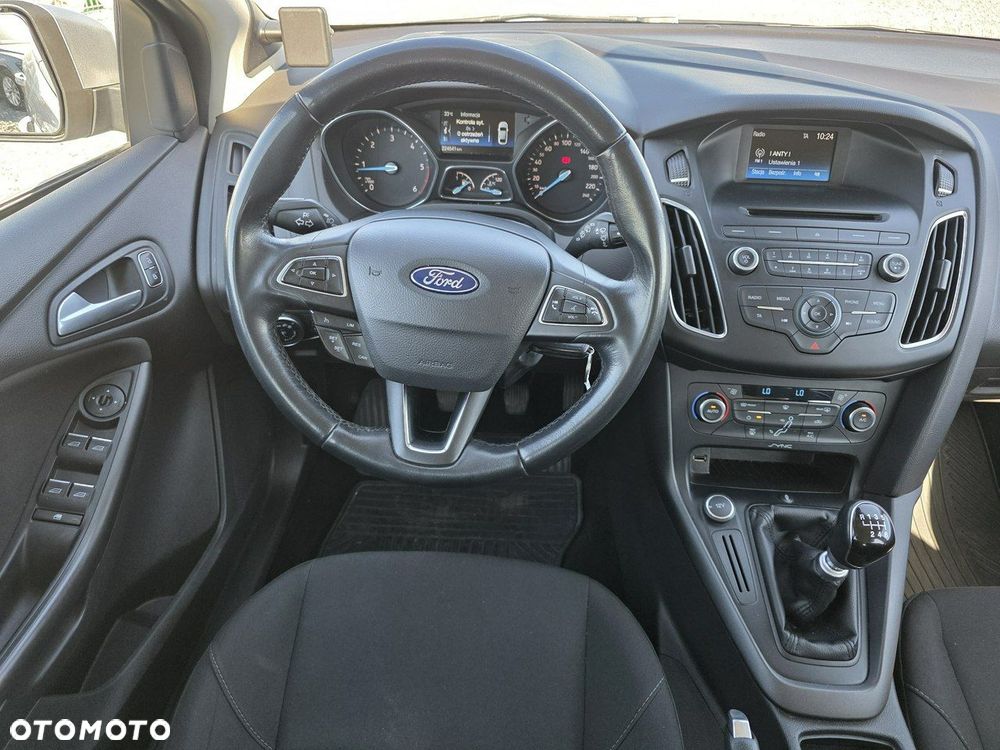 Ford Focus - 5
