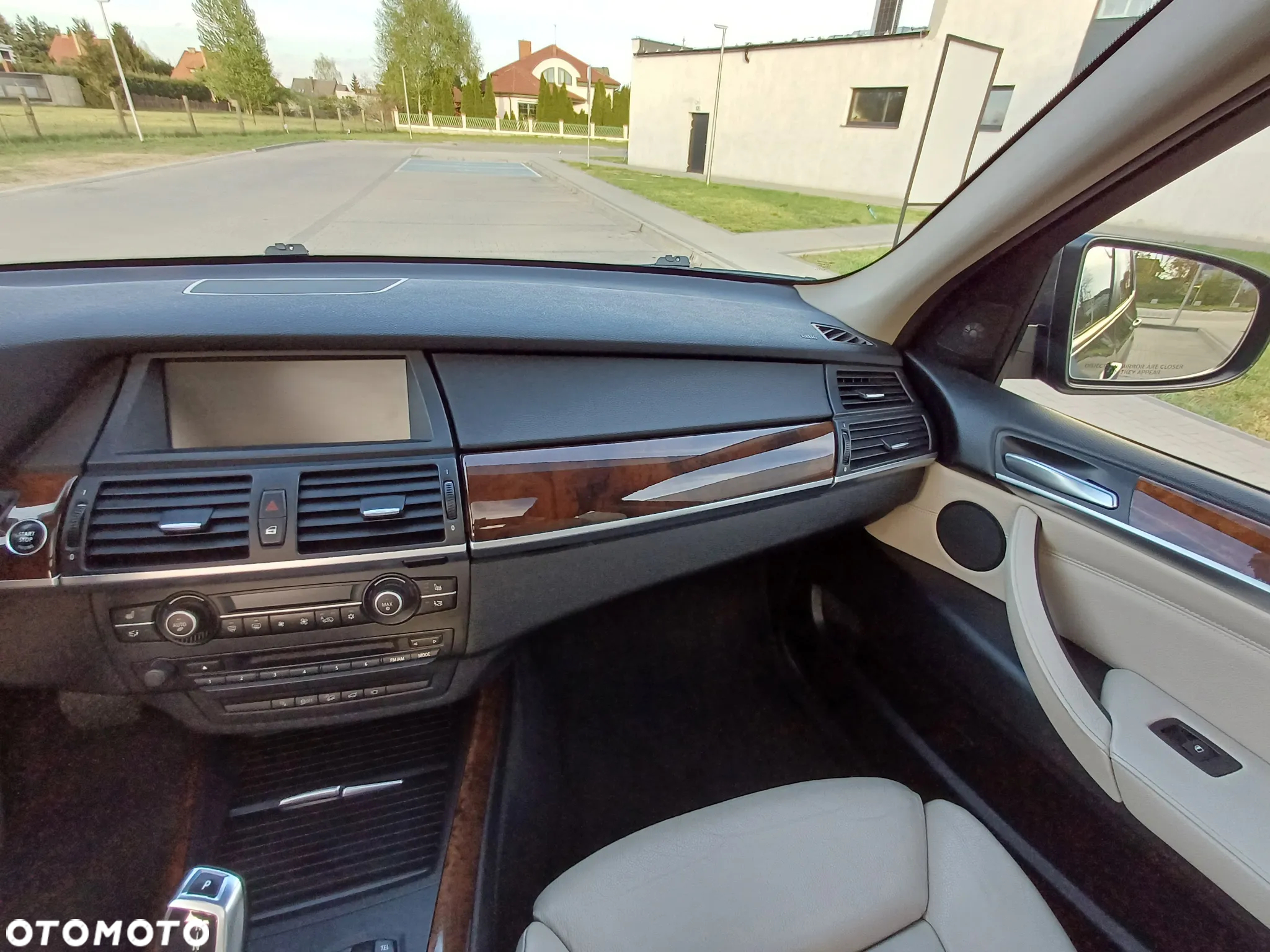 BMW X5 xDrive35i - 23