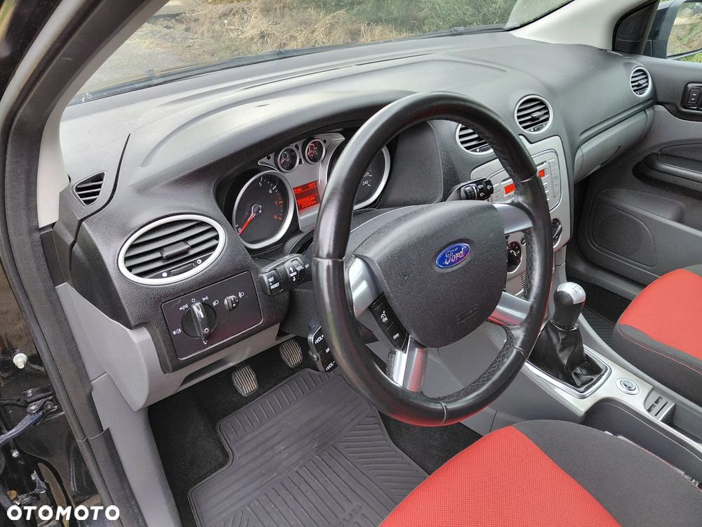 Ford Focus 1.6 Ti-VCT Black Magic - 14