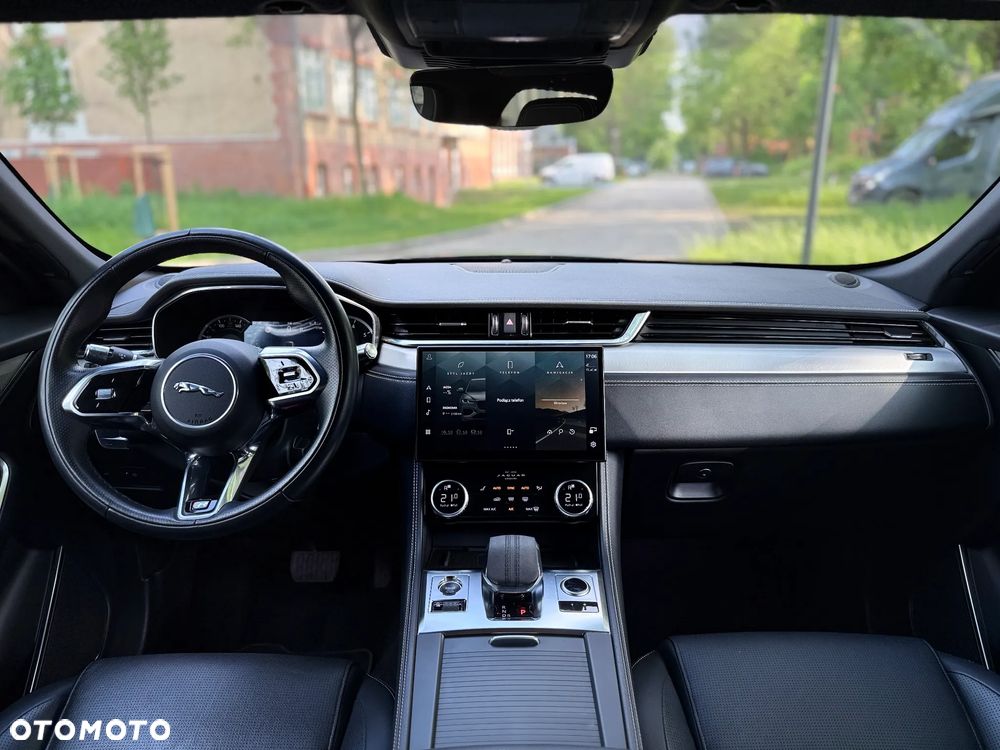 Jaguar F-Pace 2.0 P250 mHEV AWD R-Dynamic S - 9