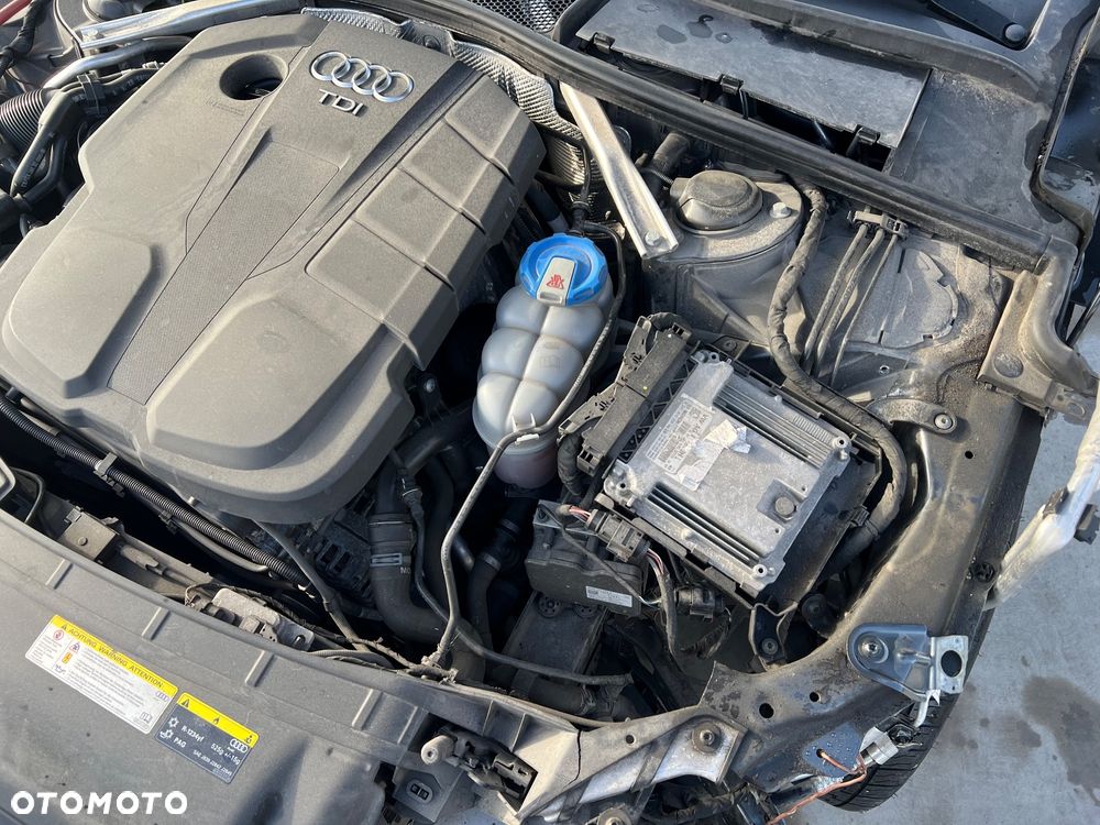 Audi A4 Avant 2.0 TDI S tronic quattro sport - 22