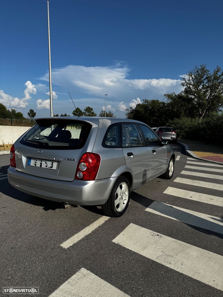 Mazda 323 F 1.3 Comfort AC+CR - 4