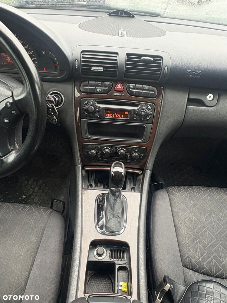 Mercedes-Benz Klasa C 200 CDI Automatik Classic - 19