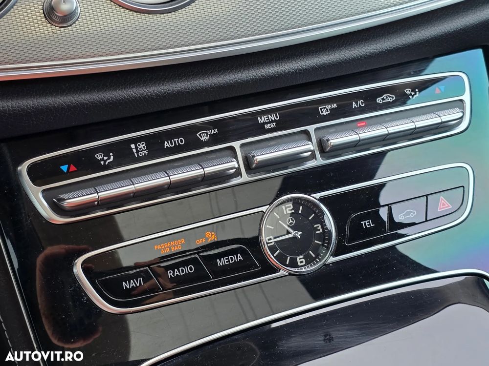 Mercedes-Benz E - 33