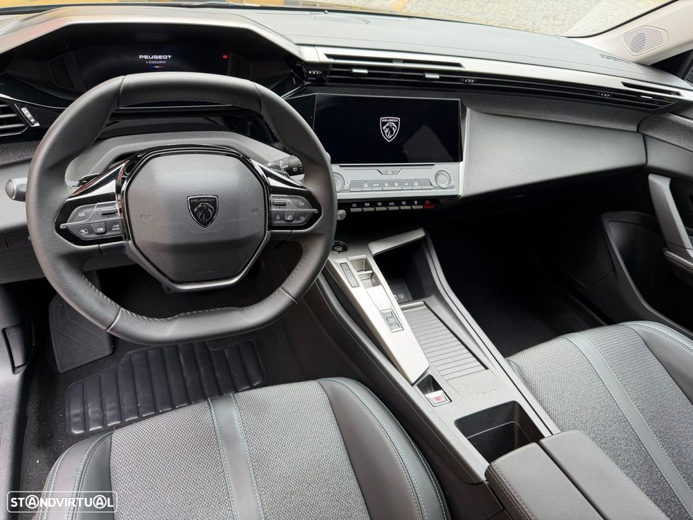 Peugeot E-408 58 kWh Allure - 26