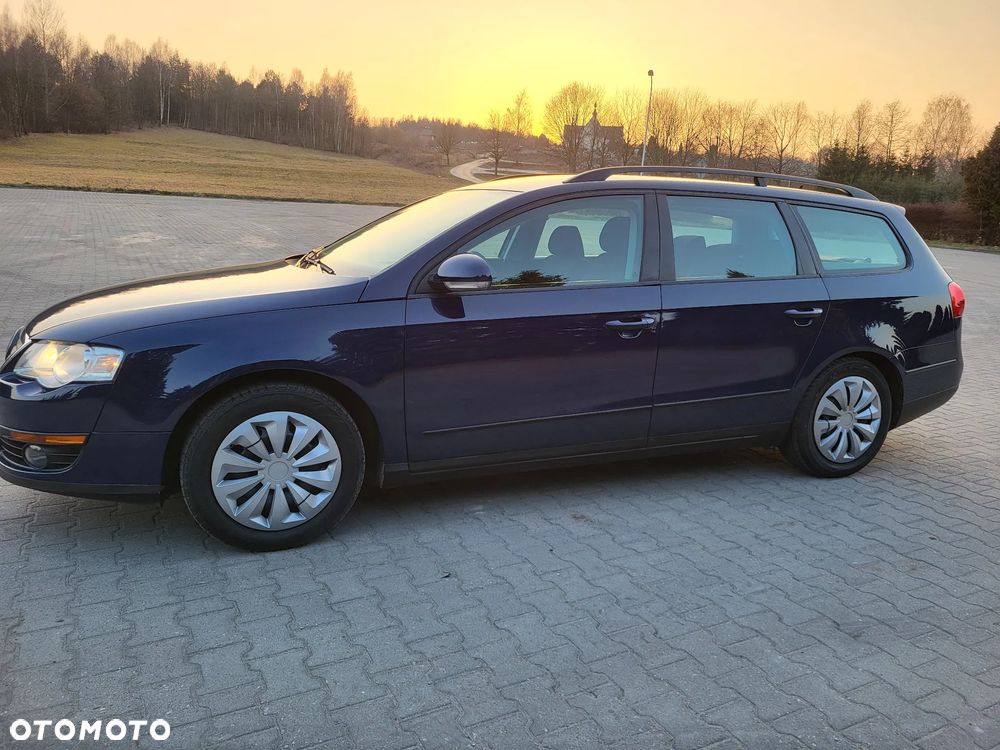 Volkswagen Passat 2.0 TDI Comfortline DSG - 9
