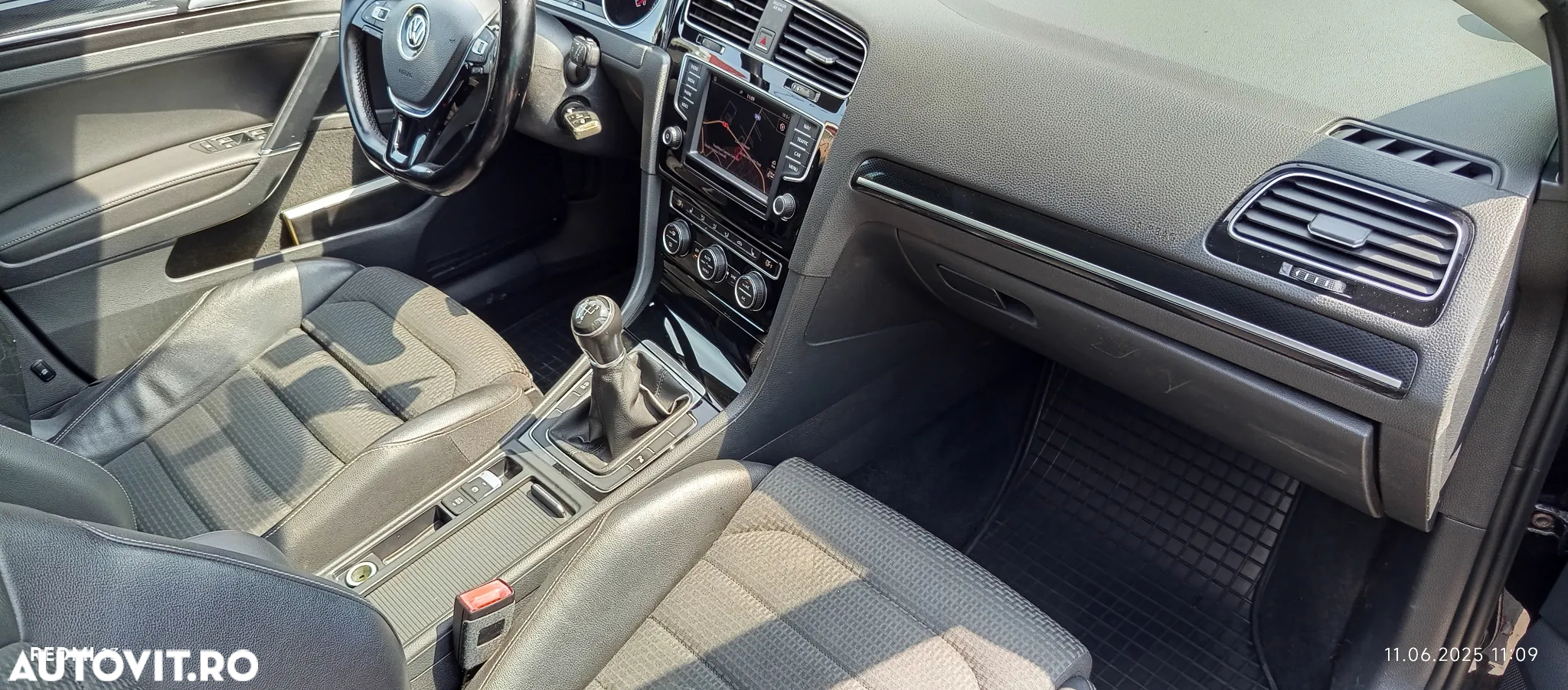 Volkswagen Golf 1.6 TDI DPF BMT Highline - 7