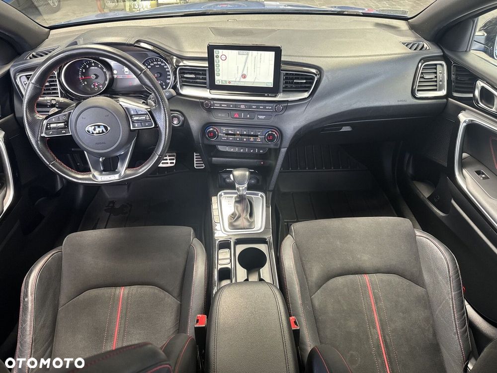 Kia ProCeed 1.6 T-GDI GT DCT - 18