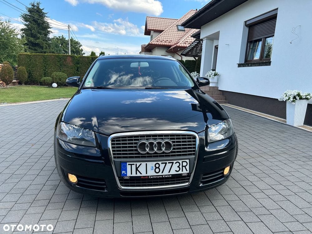 Audi A3 Sportback - 3