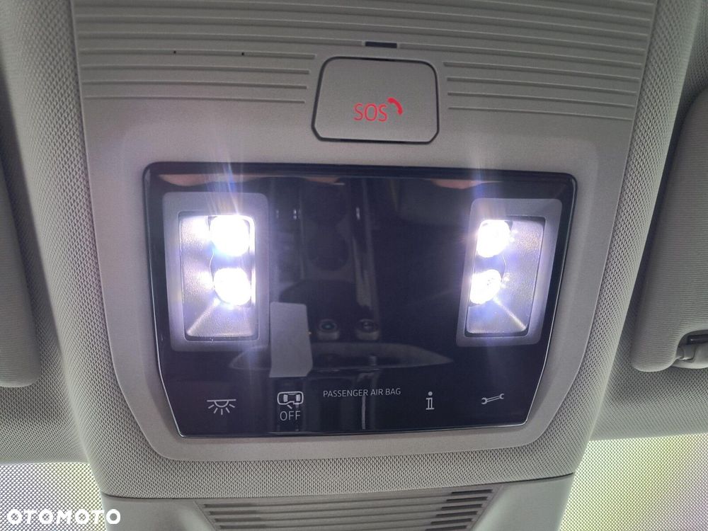 Skoda Superb 2.0 TSI Selection DSG - 31