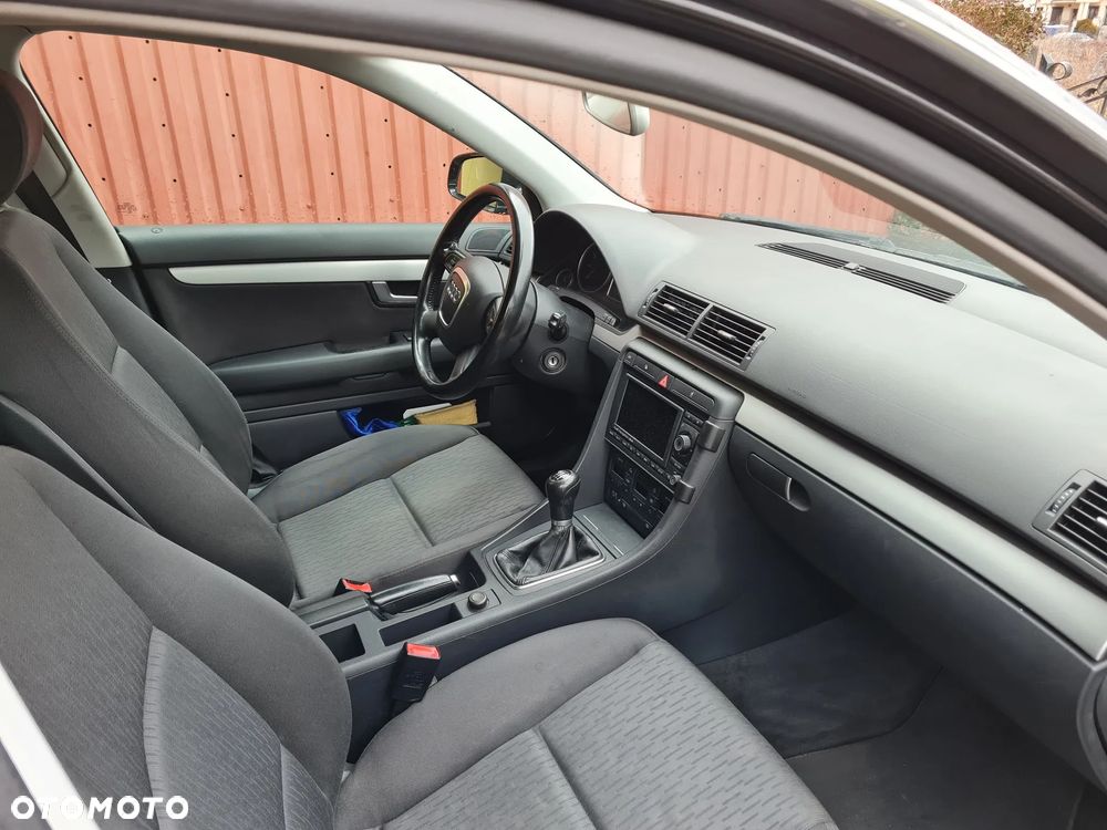 Audi A4 Avant 2.0 T FSI - 7