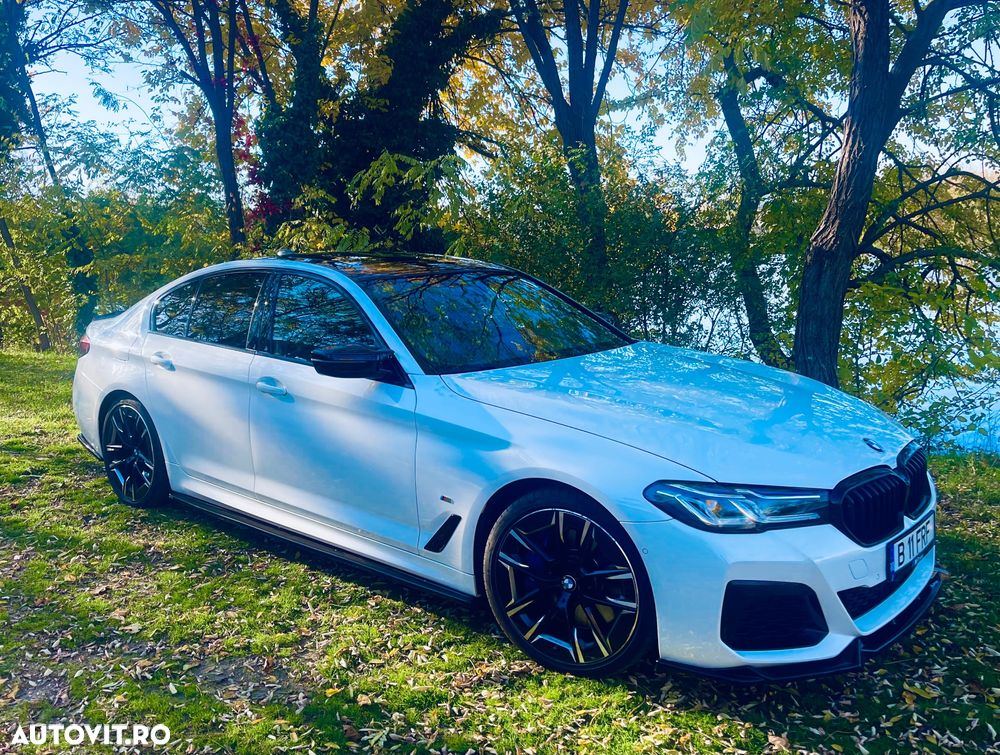 BMW Seria 5 530d xDrive AT MHEV - 9