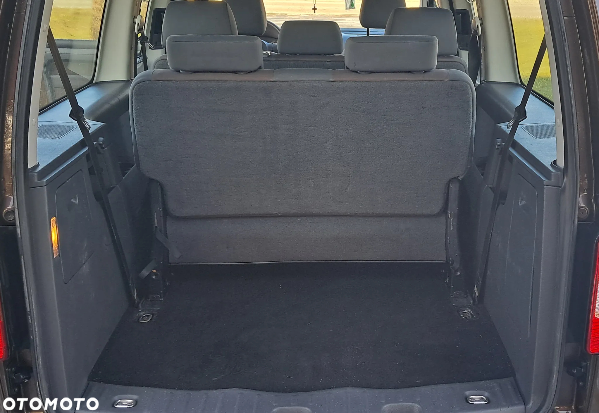 Volkswagen Caddy Maxi 1.6 TDI Trendline BMT - 8