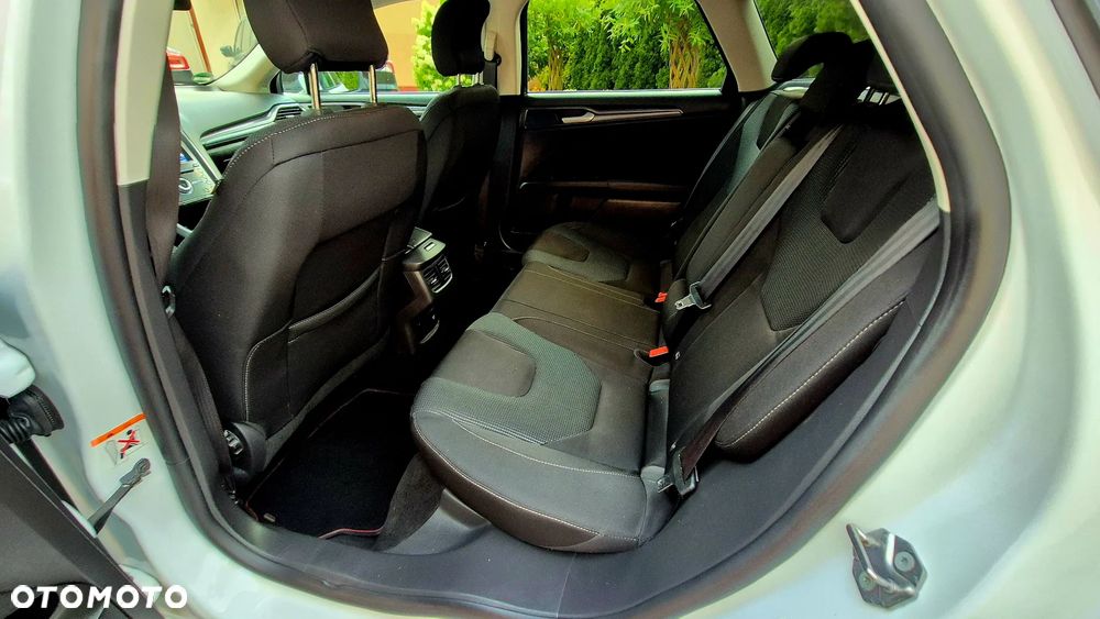 Ford Mondeo 2.0 EcoBlue Titanium - 19