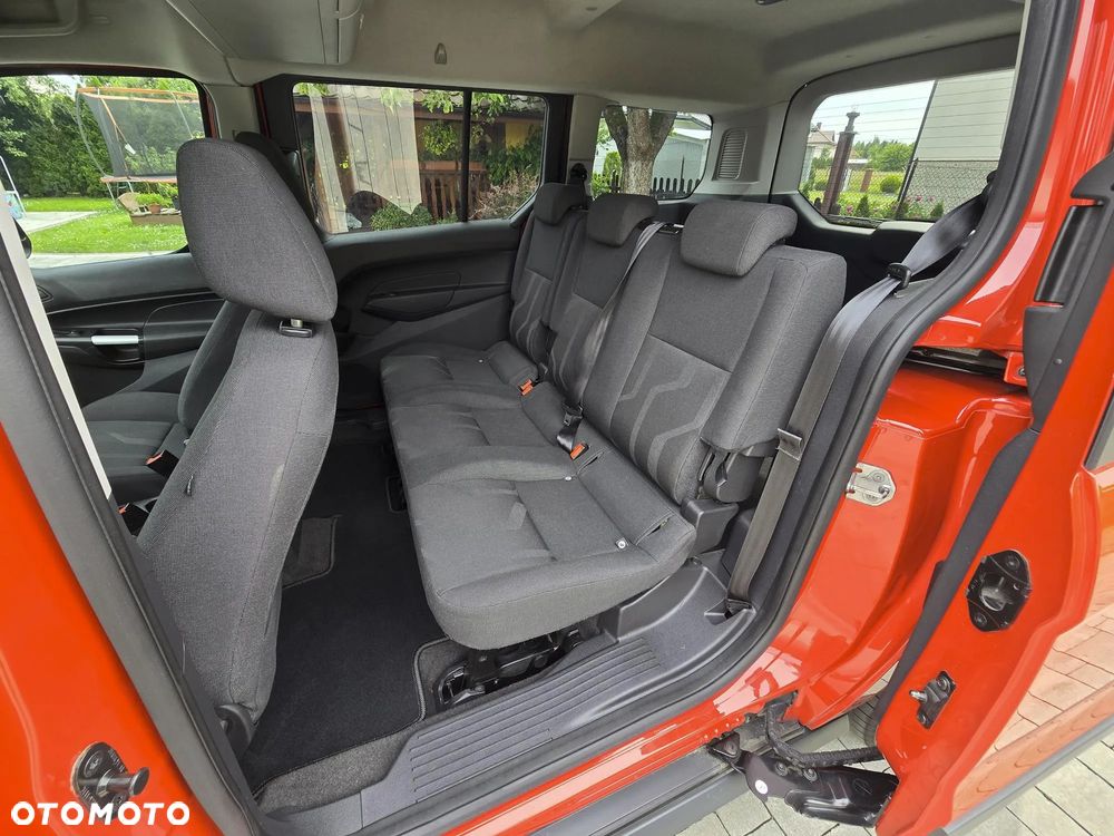 Ford Tourneo Connect Grand 1.6 EcoBoost Titanium - 28
