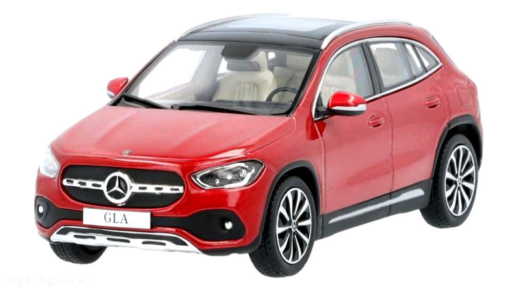 MERCEDES GLA SUV H247 Model samochodu resorak 1:43 - 1