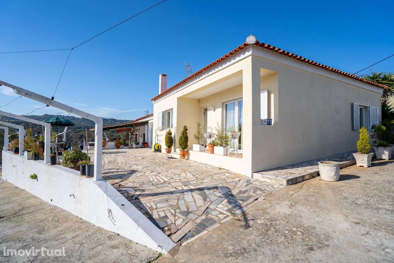 Encanto Rústico em Setúbal: Casa T3 com Quinta Acolhedora - Grande imagem: 5/60