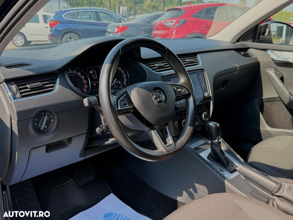 Skoda Octavia 1.6 TDI DSG Ambition - 18