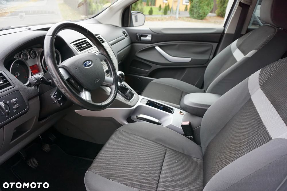 Ford Kuga 2.0 TDCi 2x4 Trend - 8