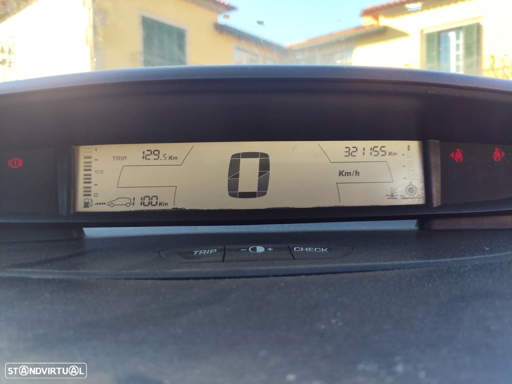 Citroën C4 - 10