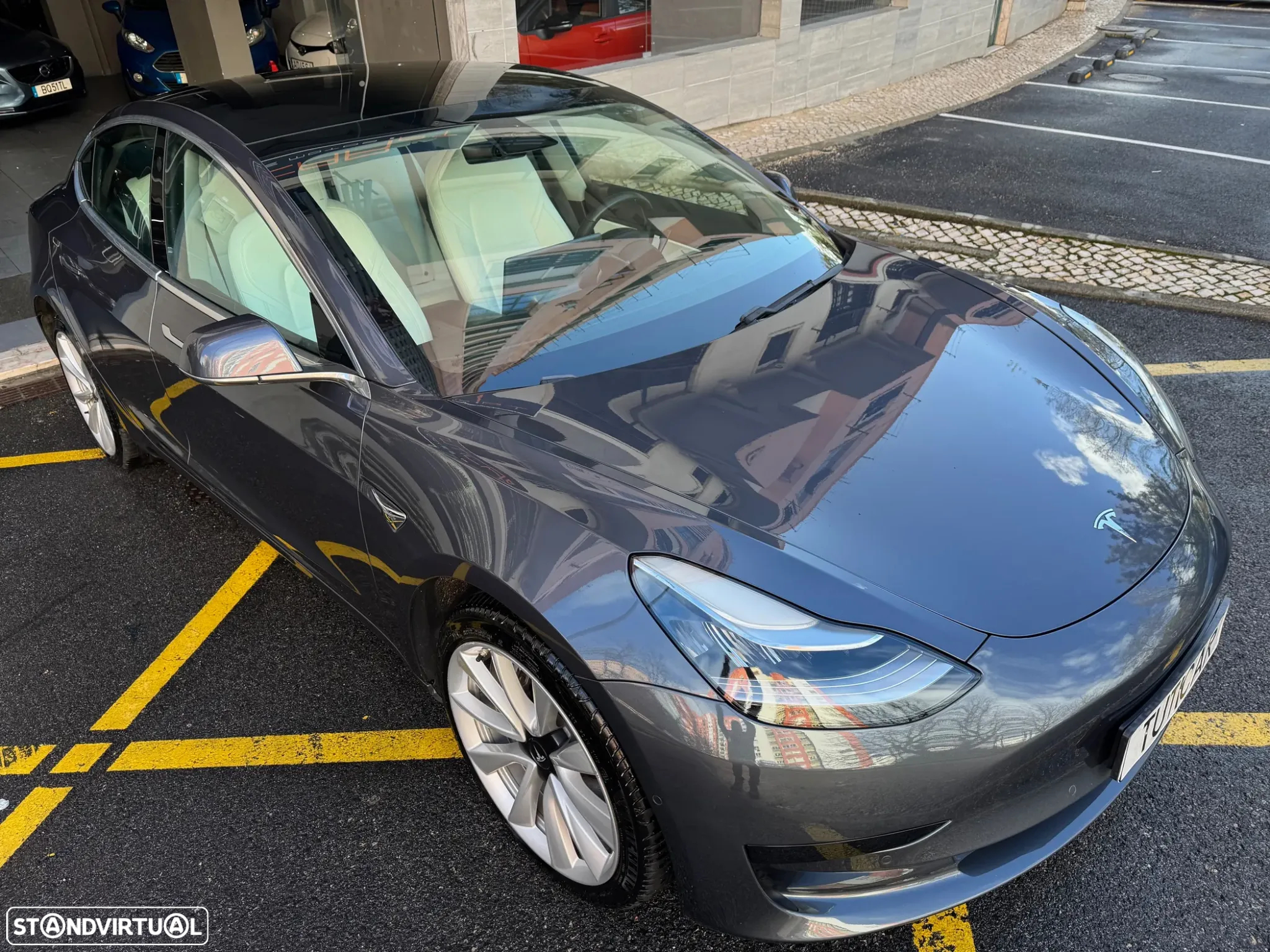 Tesla Model 3 Standard Range Plus RWD - 3