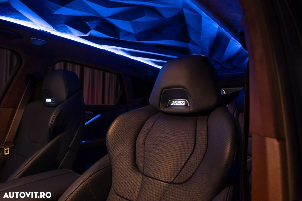BMW XM - 18