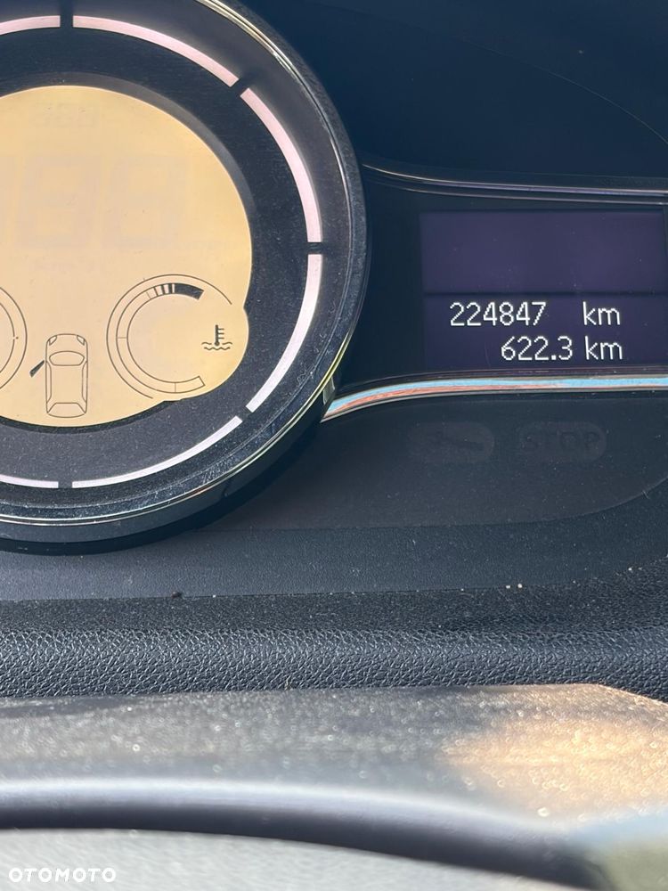 Renault Megane 1.5 dCi Confort Dynamique - 8