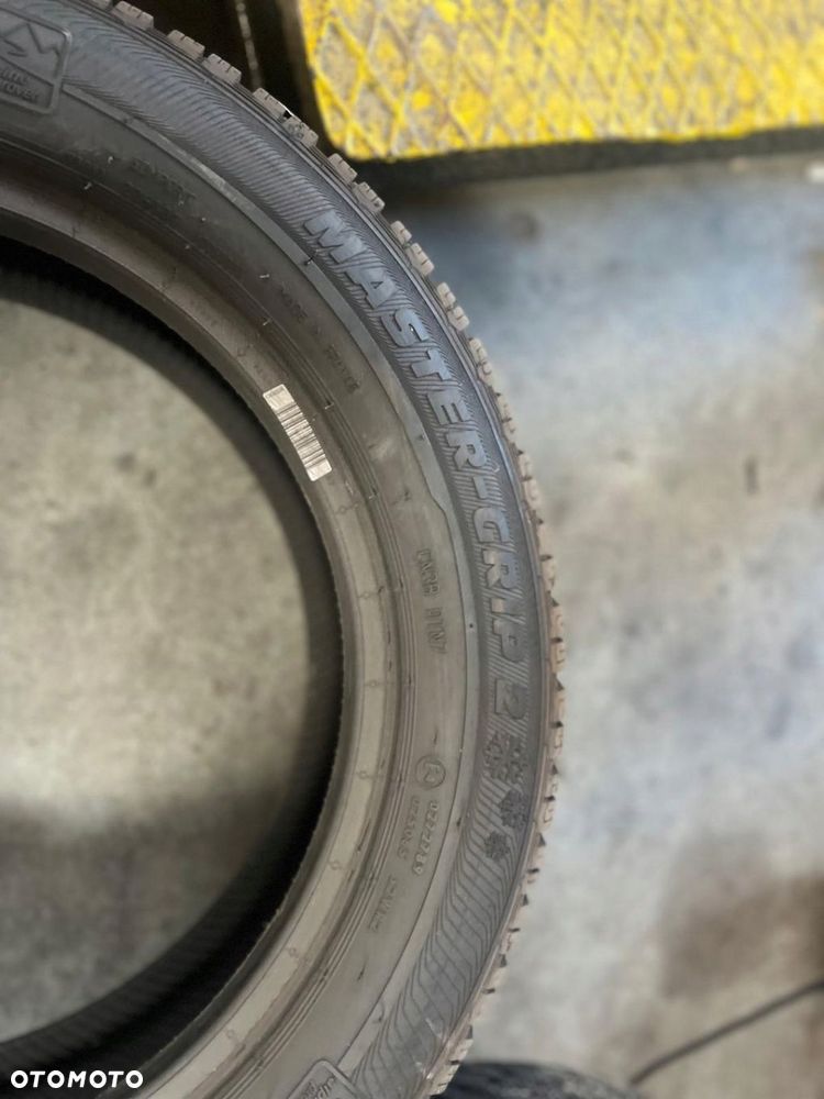 Opona zimowa Semperit Master-Grip 2 175/60R15 81 T - 4