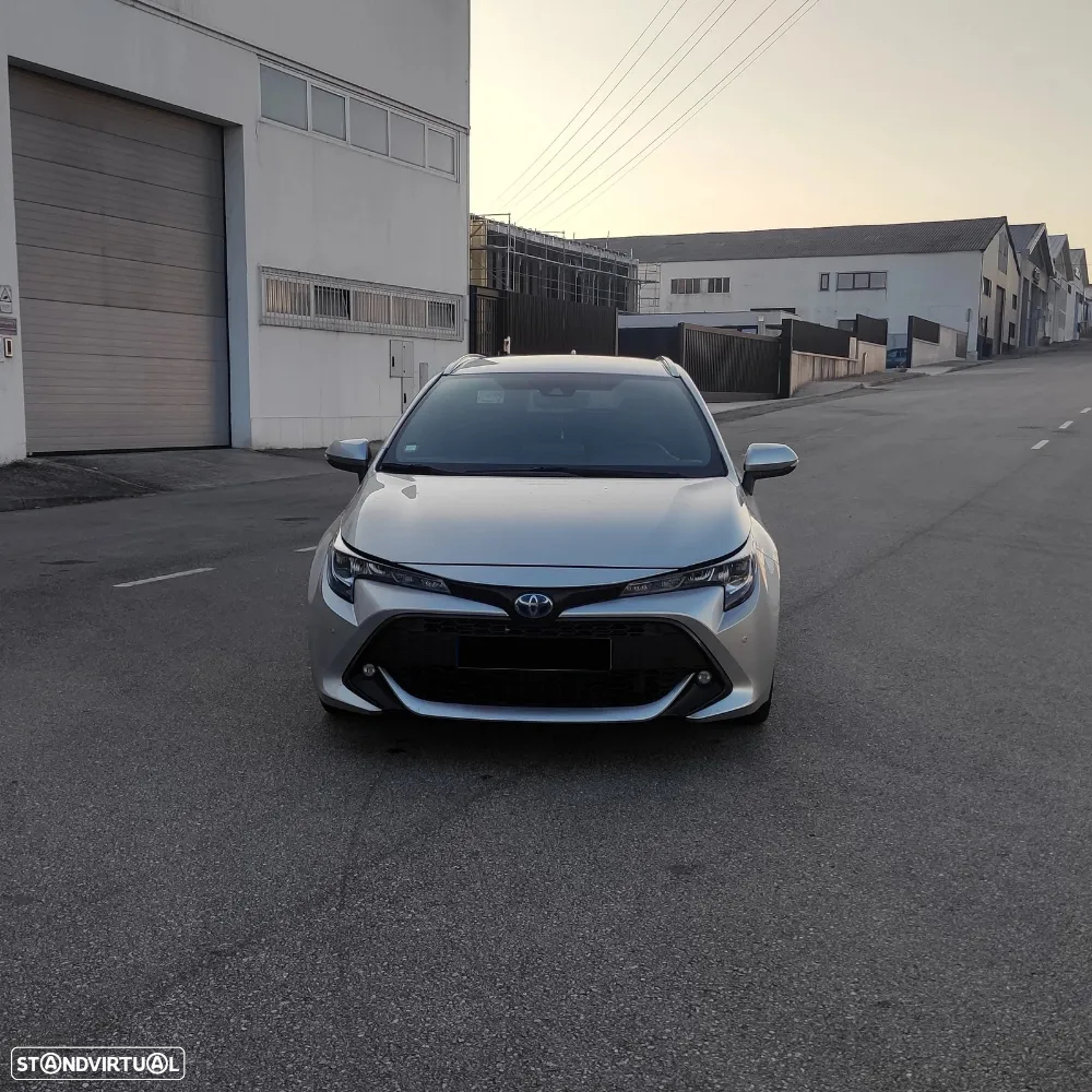 Toyota Corolla Touring Sports 1.8 Hybrid Comfort+P.Sport - 2