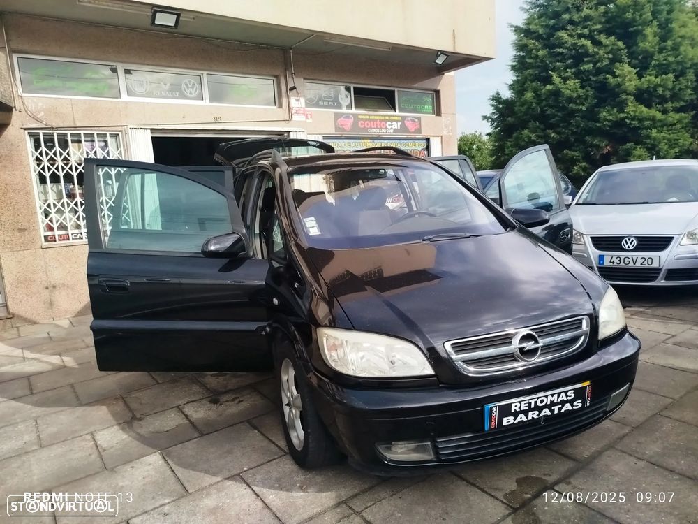 Opel Zafira 1.6 16V Life - 2