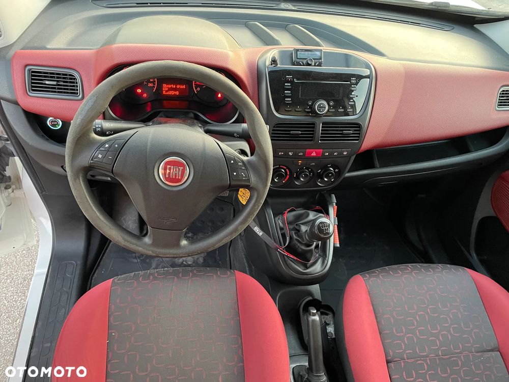 Fiat DOBLO - 19