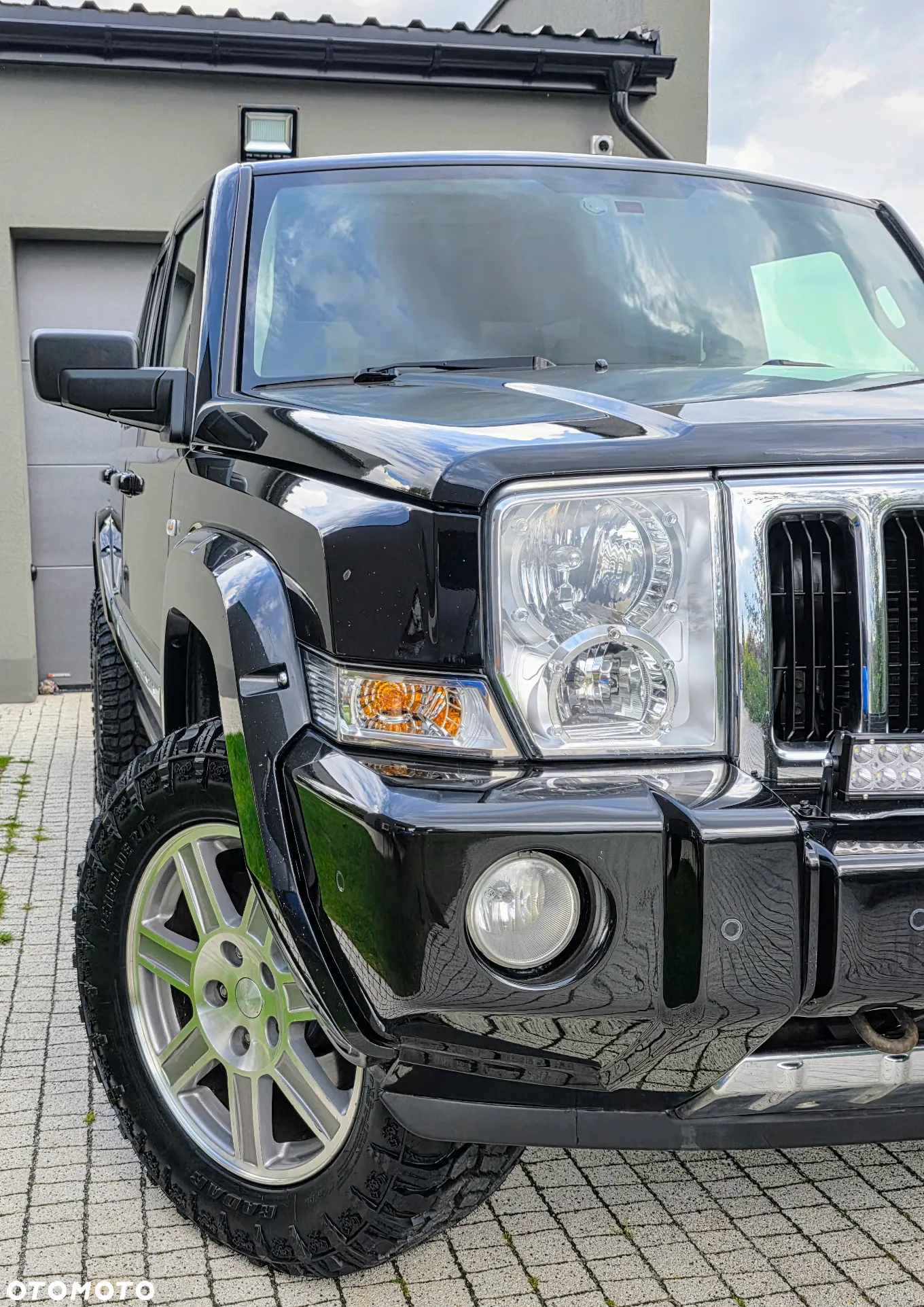 Jeep Commander 3.0 CRD Limited - 35