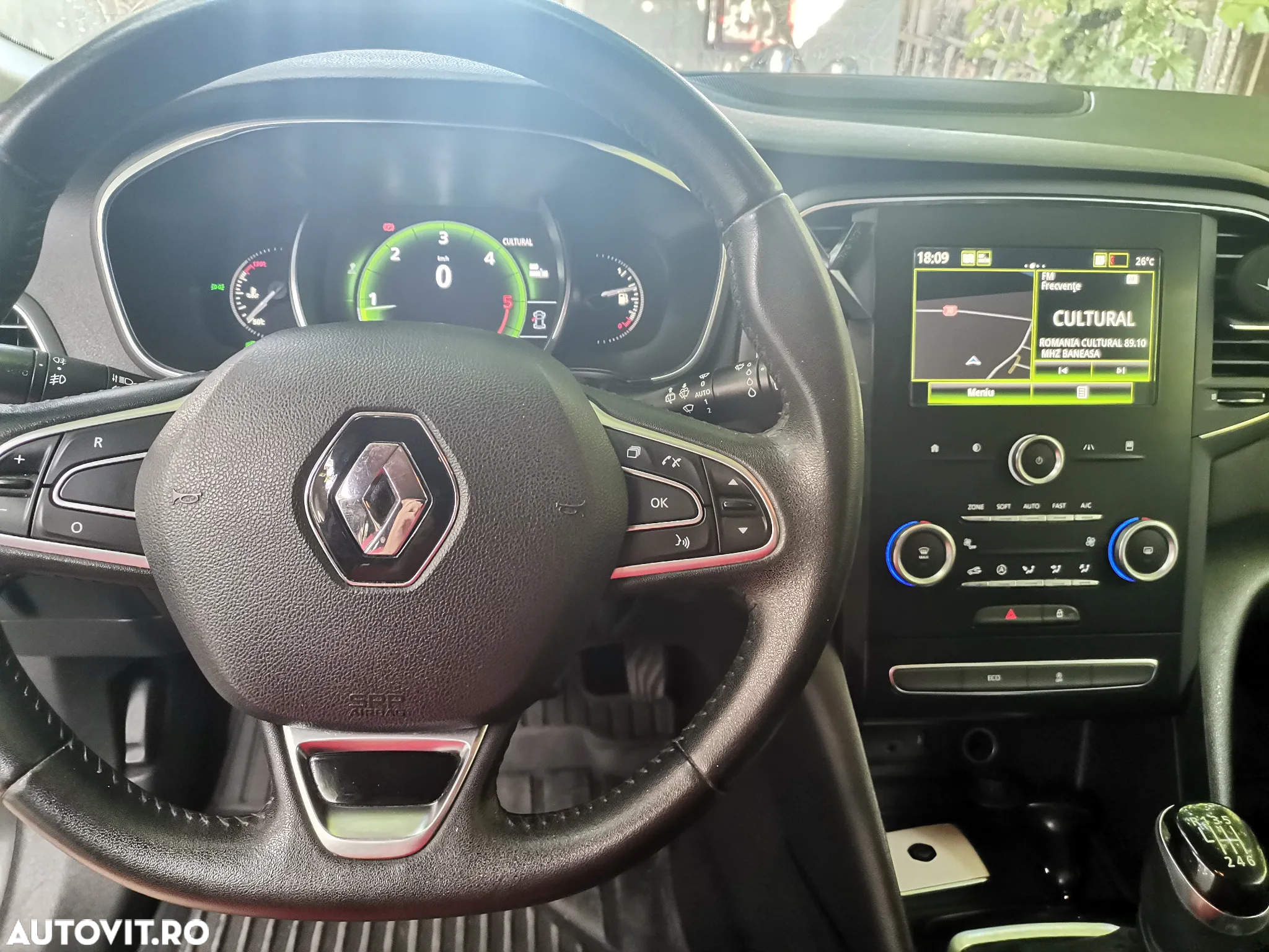 Renault Megane - 18