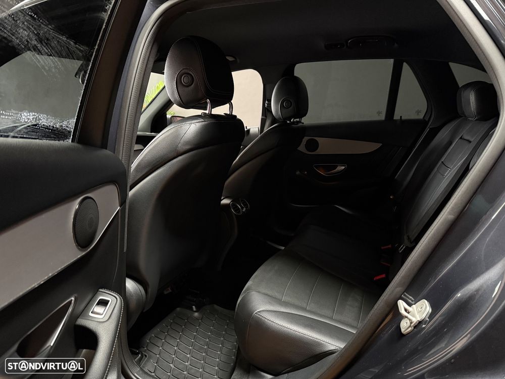 Mercedes-Benz GLC 250 d AMG Line 4-Matic - 13