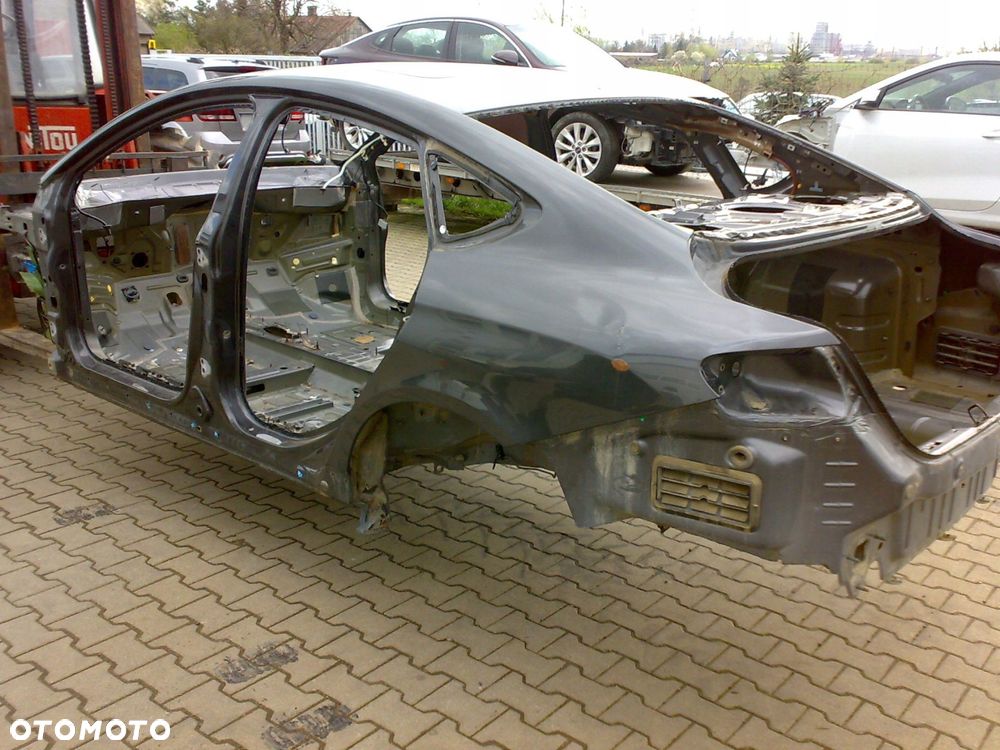 chrysler 200 200c 200s 2015 - 2018 błotnik tylny lewy ćwiartka tylna tył - 1