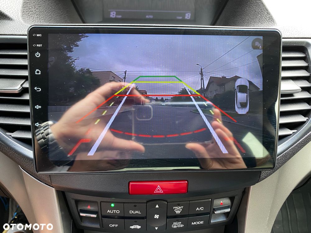 Honda Accord 2.0 Comfort - 10