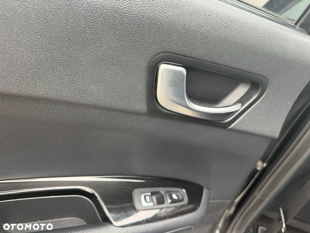 Kia Optima - 18