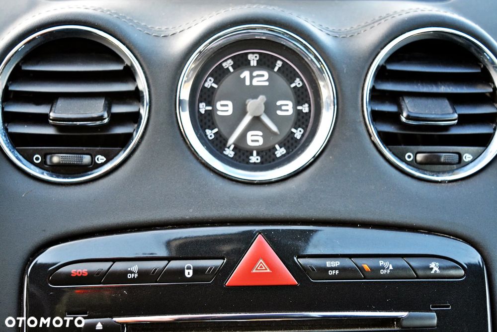 Peugeot RCZ 1.6 THP - 25