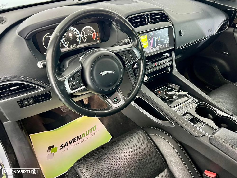 Jaguar F-Pace 2.0 i4D R-Sport AWD Aut. - 18