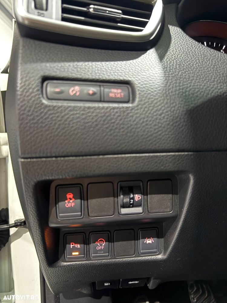 Nissan Qashqai 1.2 DIG-T N-Connecta - 11