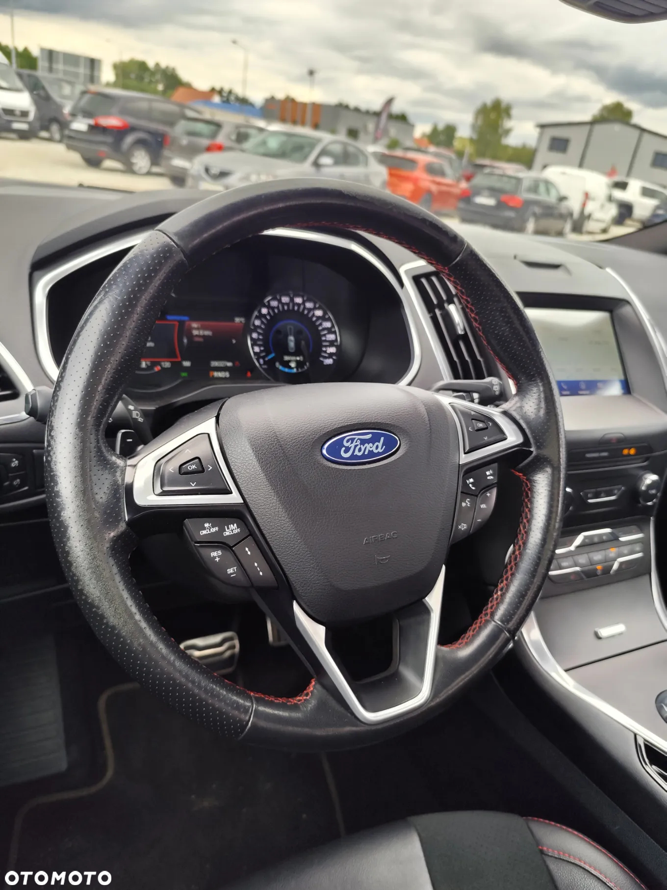 Ford S-Max 2.0 EcoBlue ST-LINE - 20